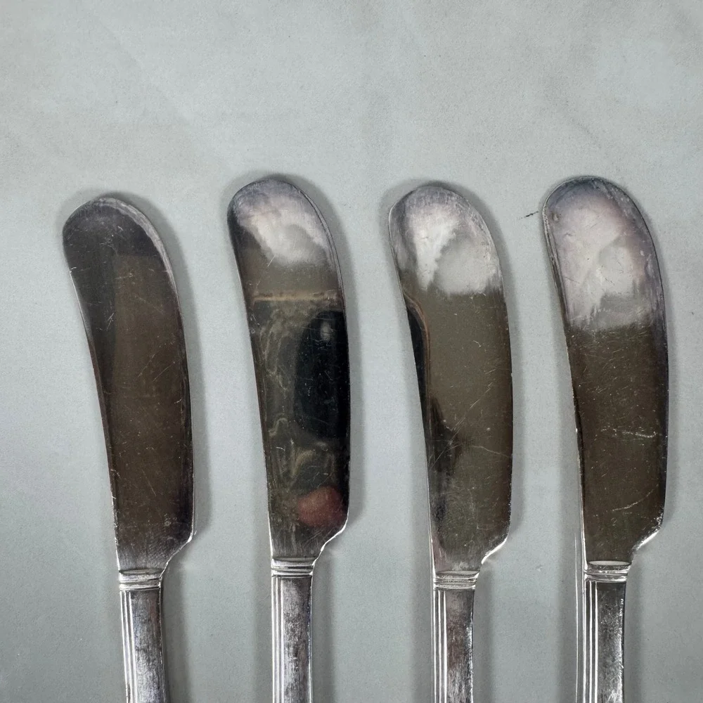 Set of 4 Oneida Nobility Plate Silver Plated Butter Spreader Knife Caprice Lot 2
